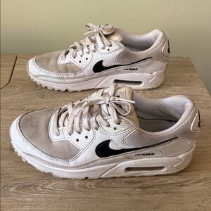 Nike Air Max White and Black Sneakers
